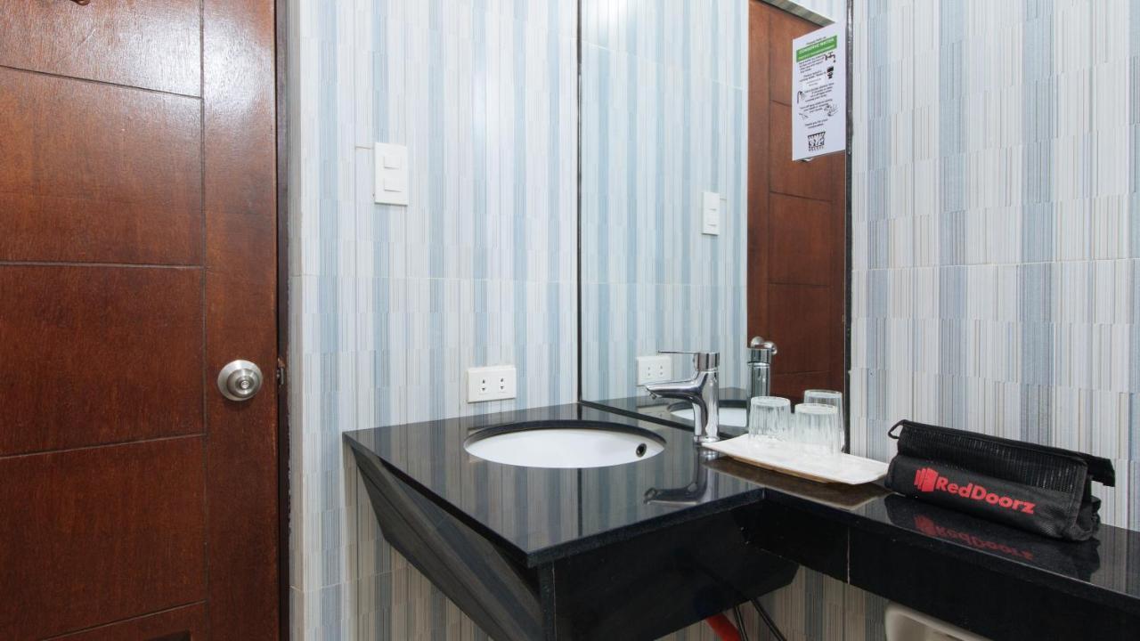 Reddoorz Plus @ Melsol Metro Vigan Ngoại thất bức ảnh