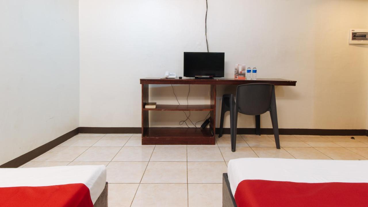 Reddoorz Plus @ Melsol Metro Vigan Ngoại thất bức ảnh