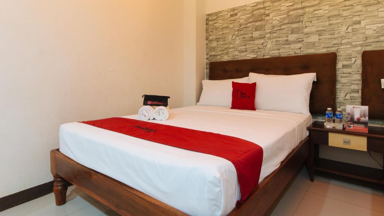 Reddoorz Plus @ Melsol Metro Vigan Ngoại thất bức ảnh